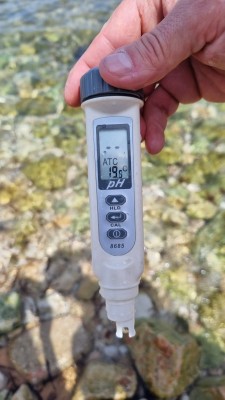 Прибор для измерения pH и температуры воды